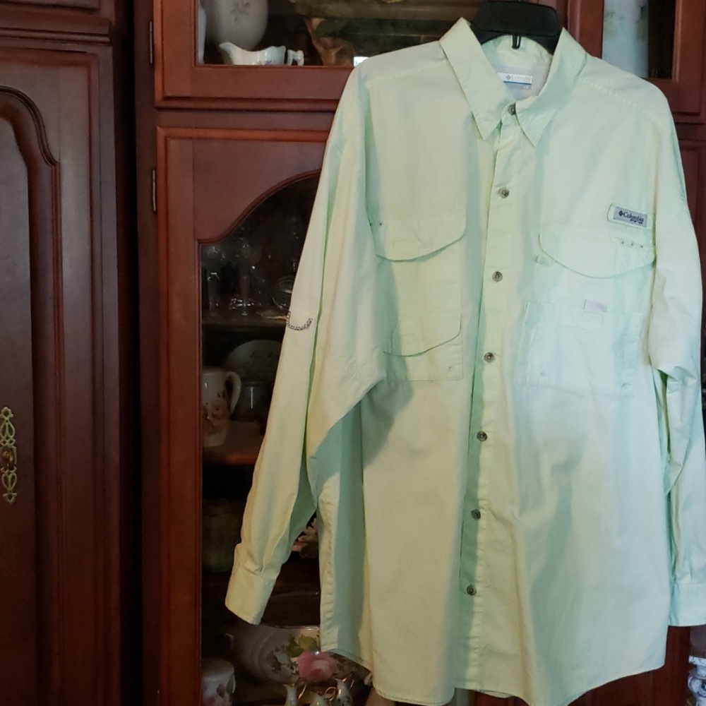 Columbia Vented sports shirt  chartreuse